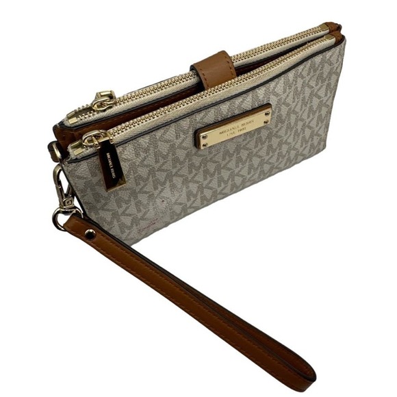 MICHAEL KORS Jet Set Phone Holder / Wallet - Picture 3 of 11